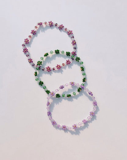 keari - Perlenarmband mit Facettenperlen und Gänseblümchen