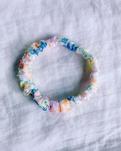 keari - schmale Scrunchies, verschiedene Farben und Muster