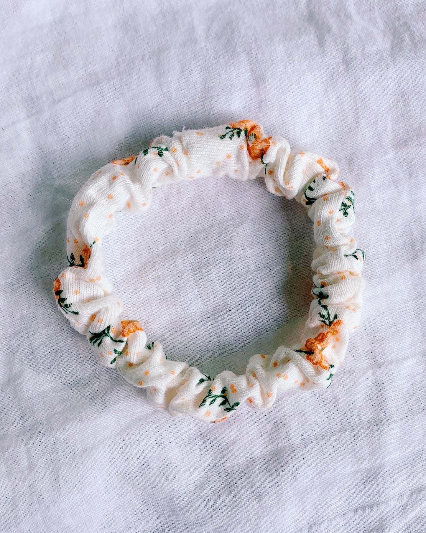 keari - schmale Scrunchies, verschiedene Farben und Muster