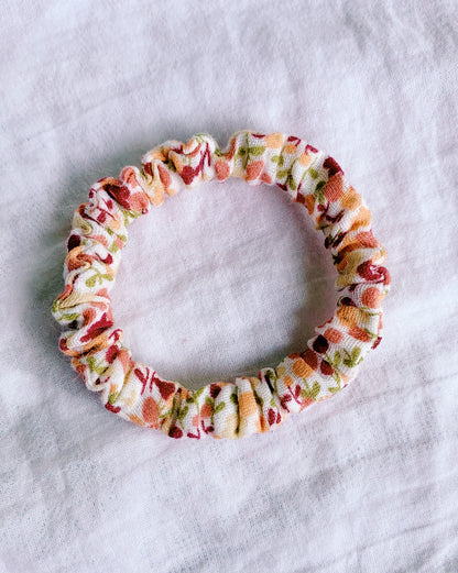 keari - schmale Scrunchies, verschiedene Farben und Muster
